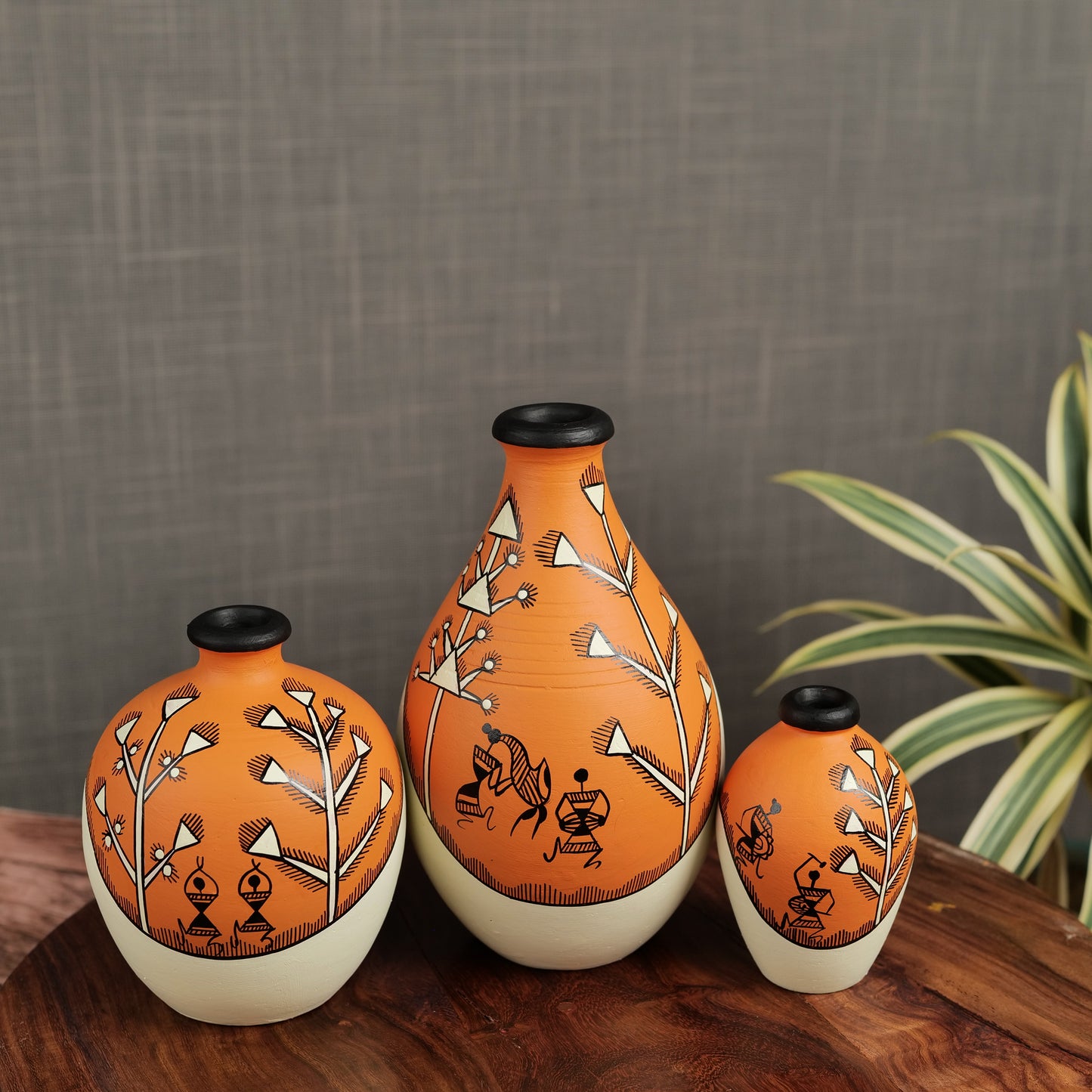 Warli Design Terracotta Vases In Orange Color, Set of 3