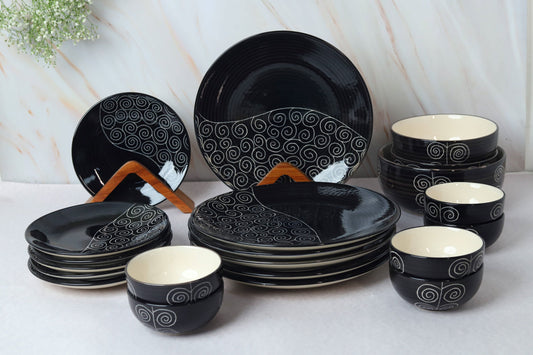 'Black Vine' Ceramic Studio Pottery Dinner Set of 6, 21 Piece