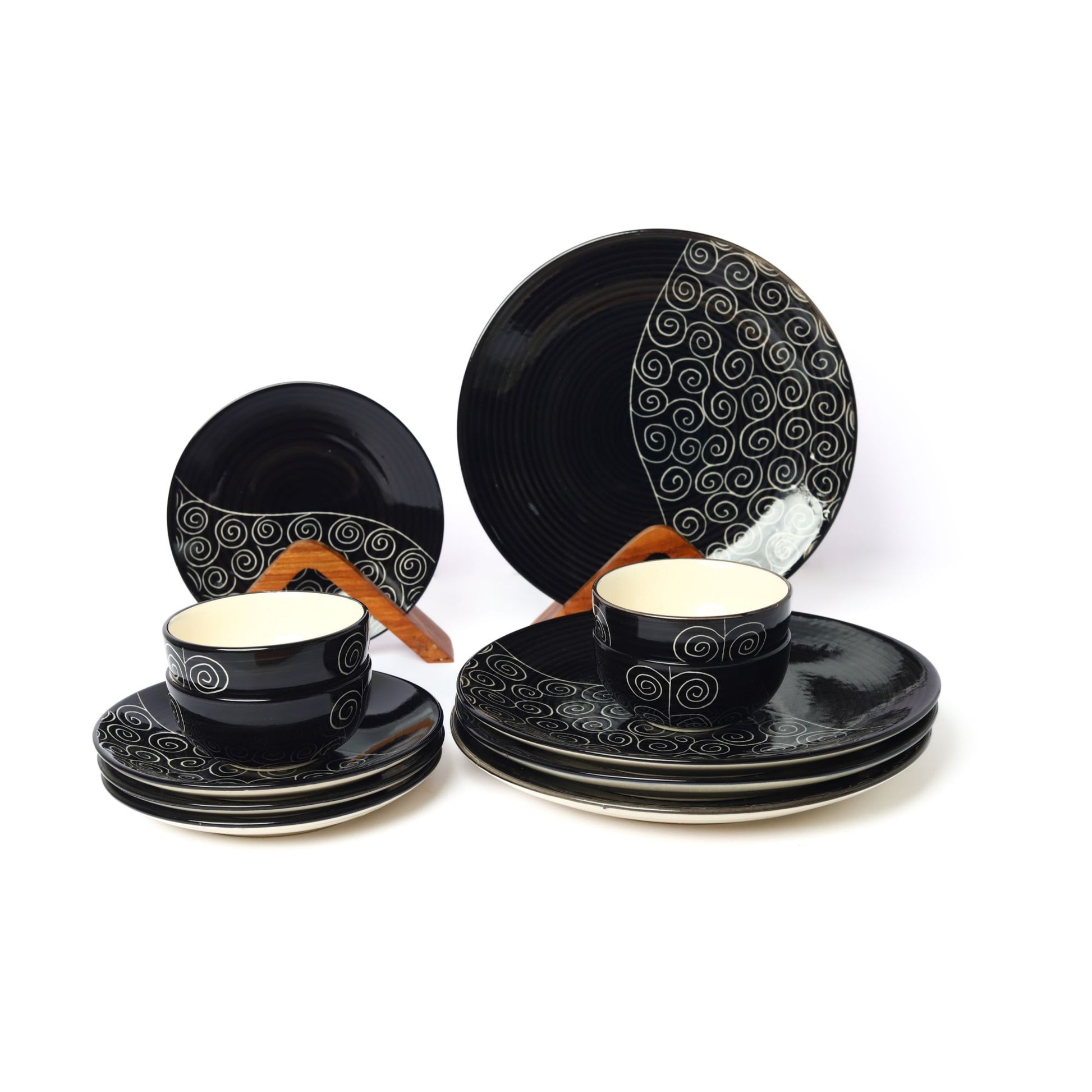 Buy 'Black Vine' Ceramic Dinner Set of Dinner Plate, Quarter