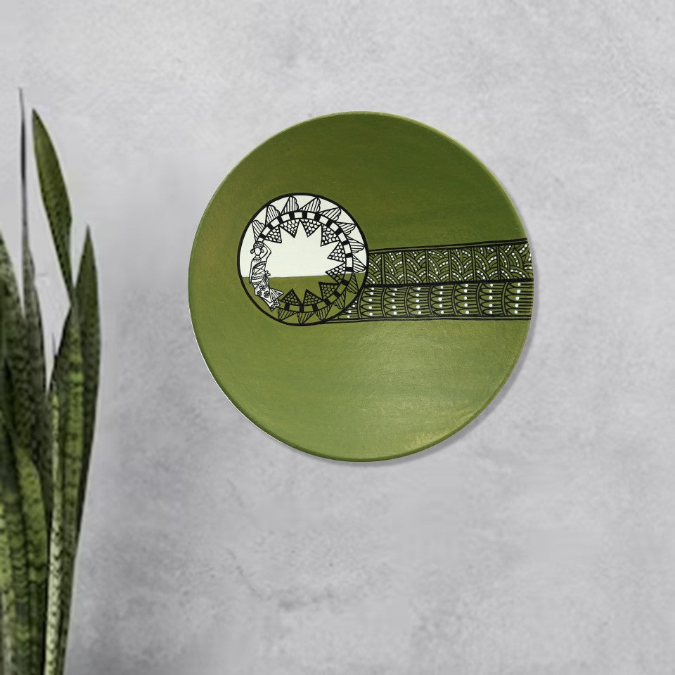 'Green Tribe' Red Handpainted Terracotta Decorative Wall Plate, 9 Inch