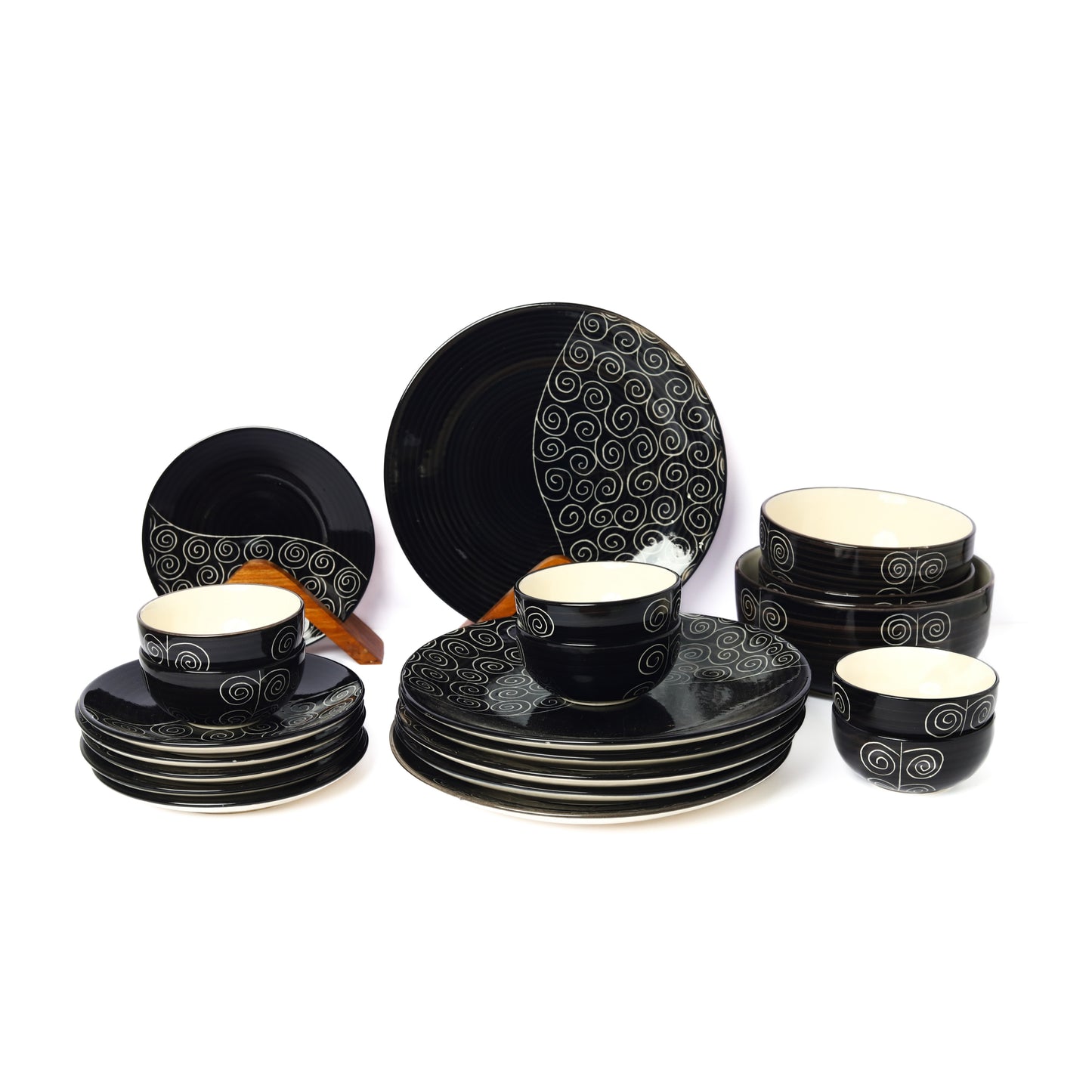 'Black Vine' Ceramic Studio Pottery Dinner Set of 6, 21 Piece