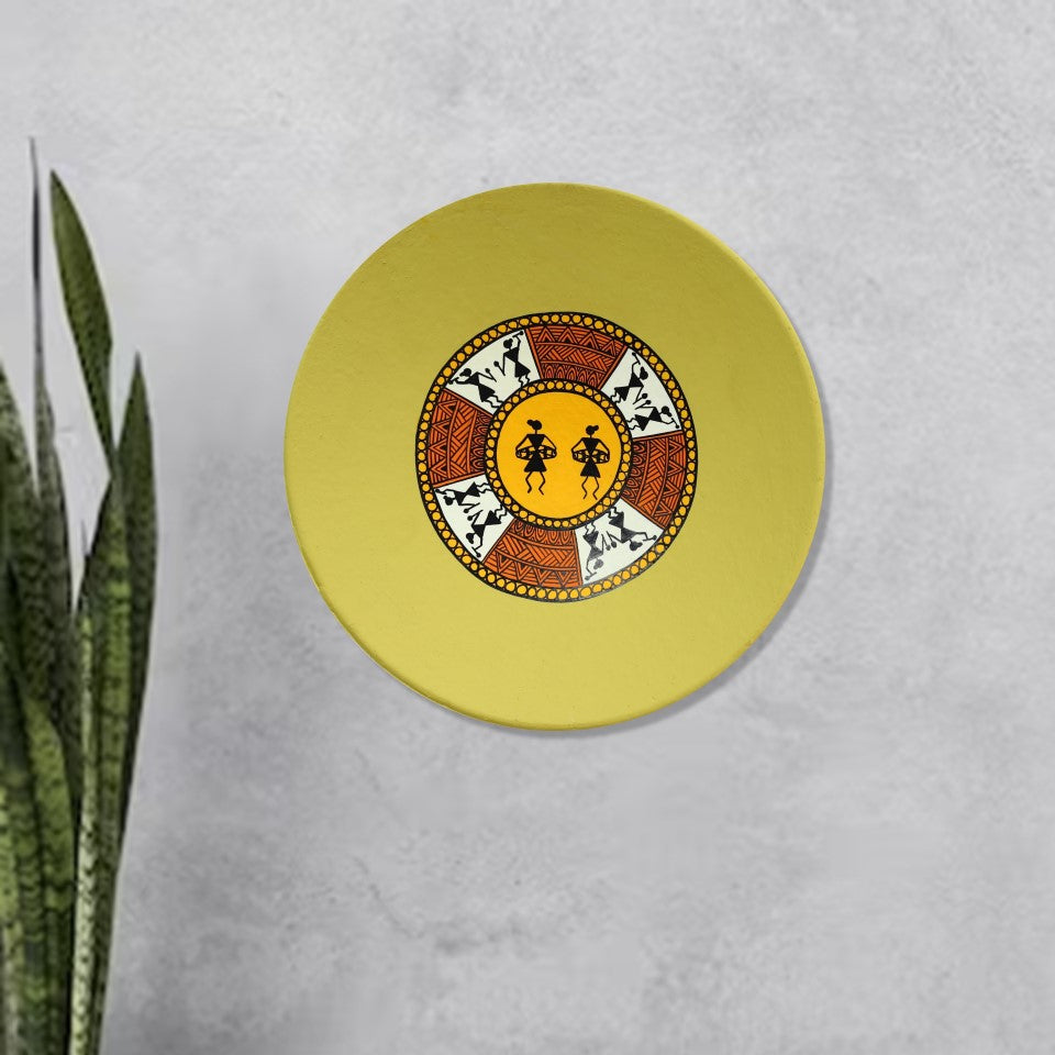 'Warli Encircle' Green Handpainted Terracotta Decorative Wall Plate, 9.5 Inch