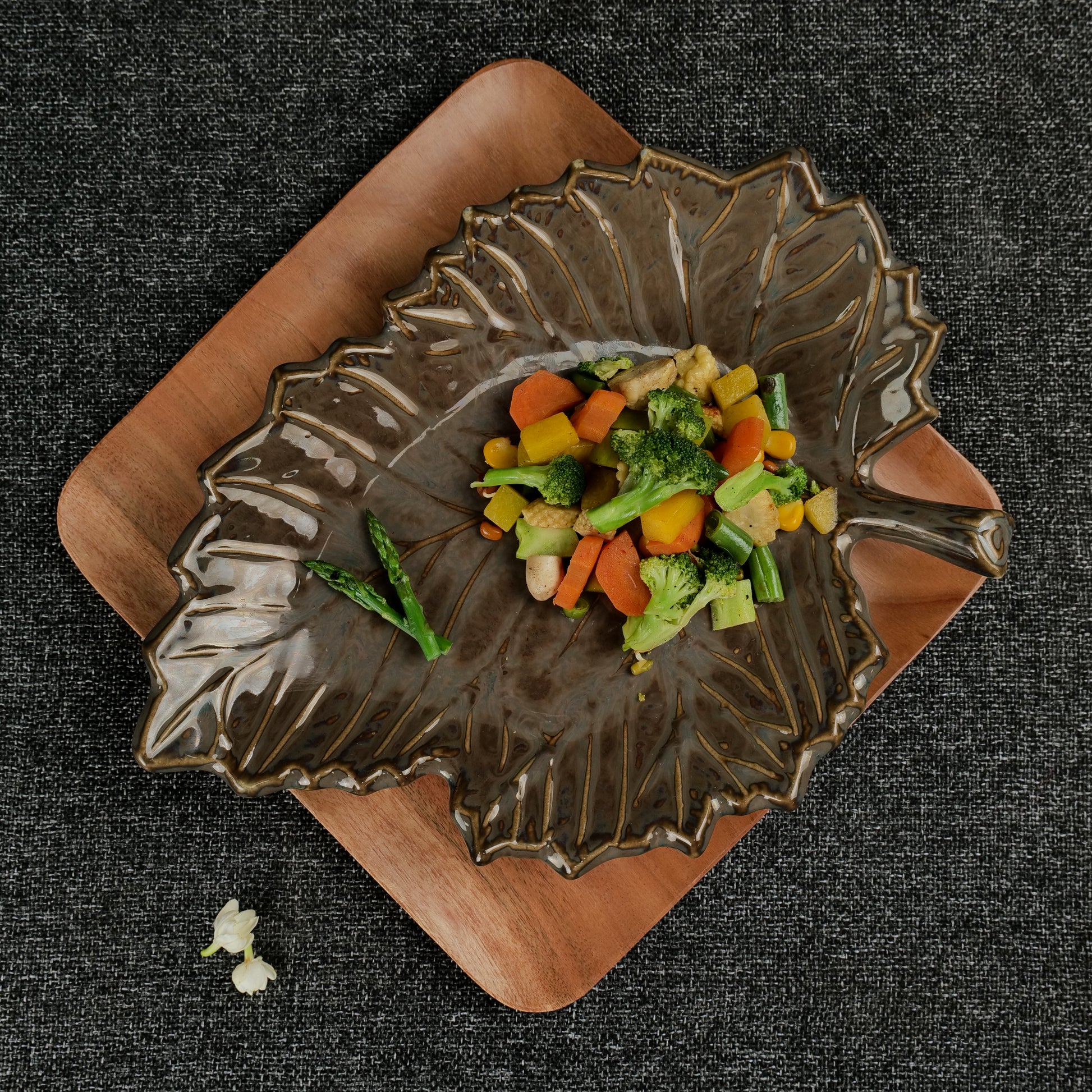 'Serrated Brown Leaf' Ceramic Studio Pottery Serving Platter