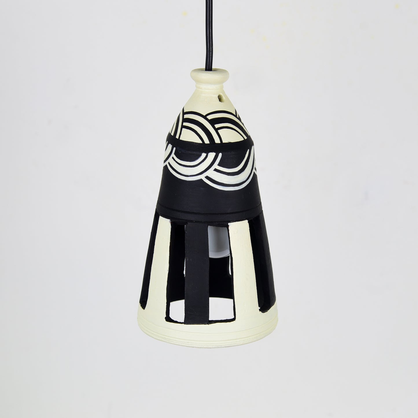 'Loopy Bottle' Terracotta Hand-painted Hanging Lamp (White & Black)