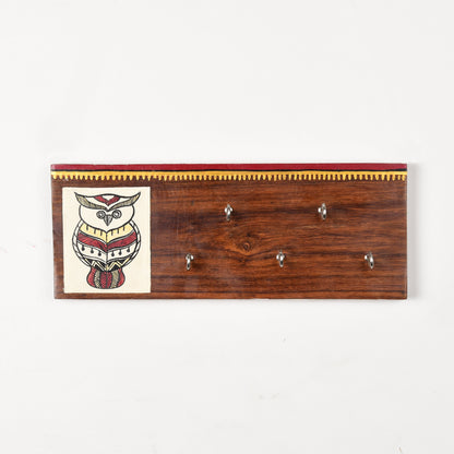 "Owl on Plank" Hand Crafted Wooden Decorative Key Holder | Wall Mounted Key Hanger for Home Décor