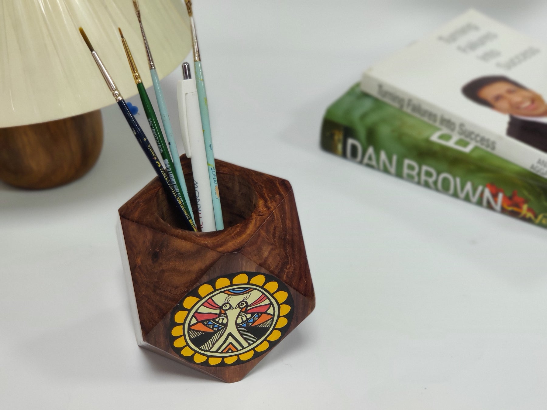 'Back To Woods' Sheesham Wood Pen Stand For Desk - artystagallery