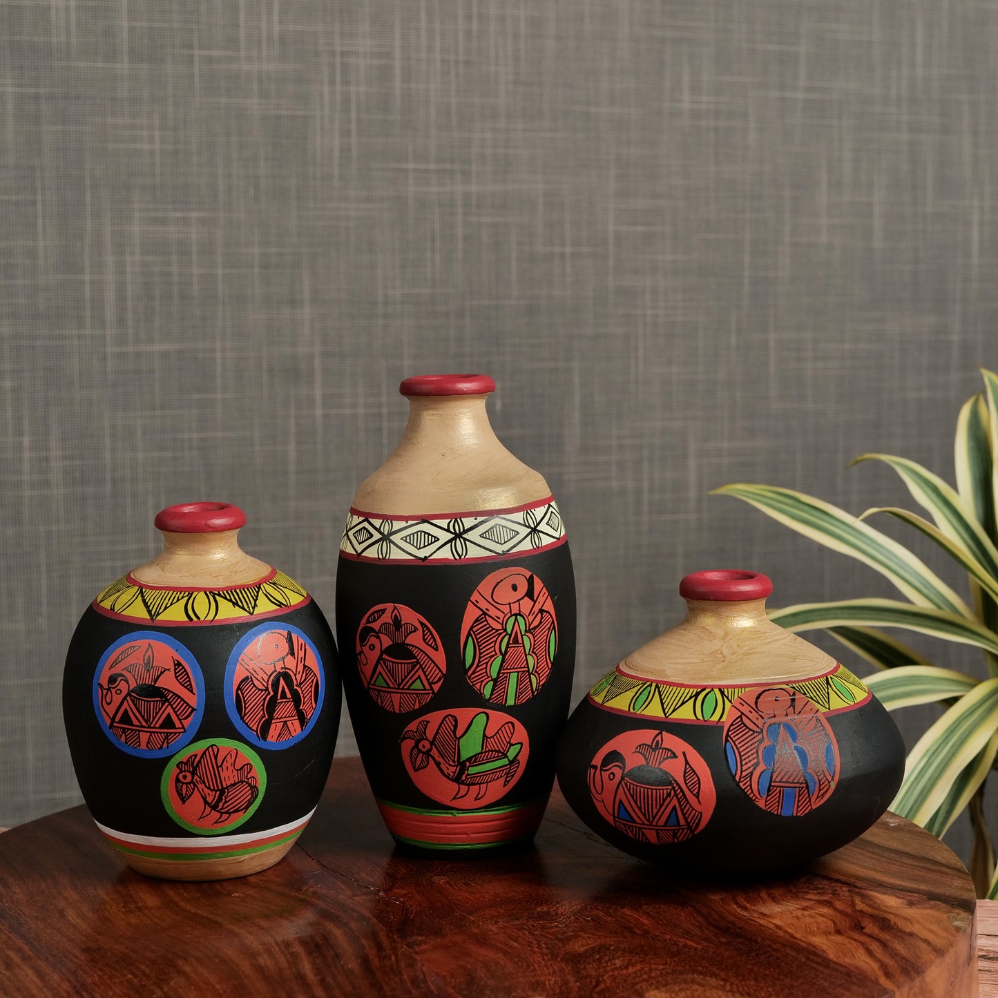 'Madhubani Jungle' Terracotta Vase Hand-Painted In Black Color, Set of 3