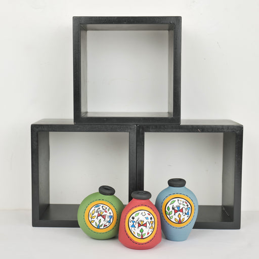'Art of Life' Wall Shelves With Decorative Pots In Multi Color - artystagallery