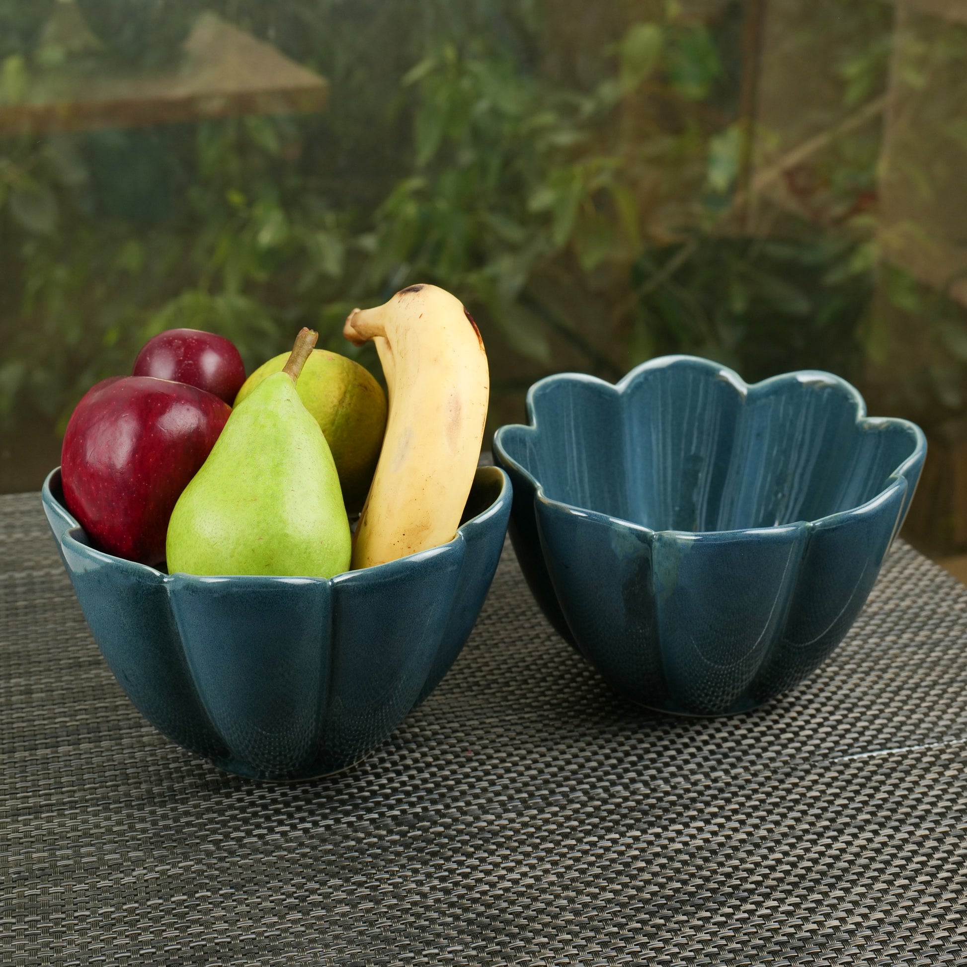 'Flowered Blue' Studio Pottery Ceramic Fruit & Salad Bowl - artystagallery