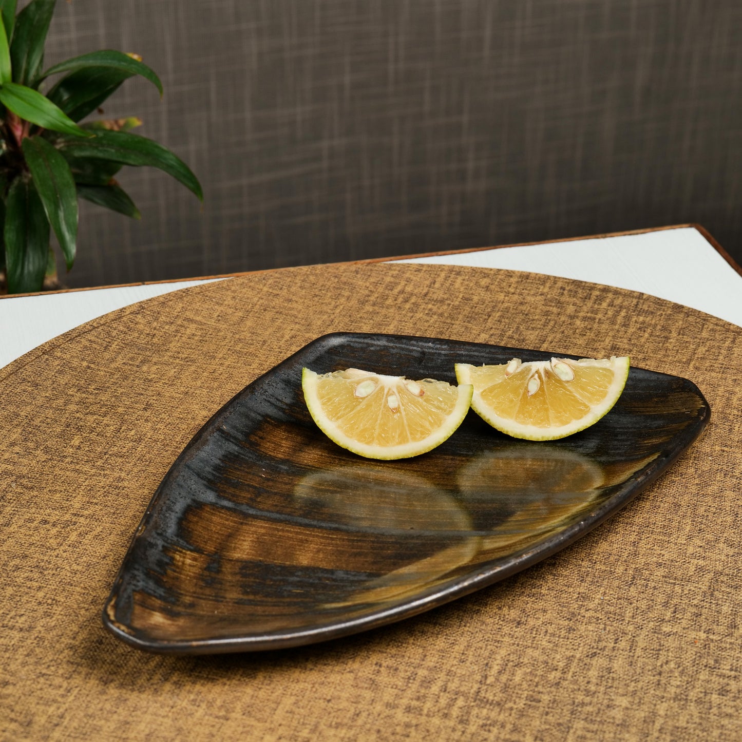 'Woody Trencher' Ceramic Studio Pottery Serving Platter