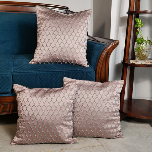 'Lilac Scallops' Textured Handmade Cushion Covers (16 x 16 Inch)