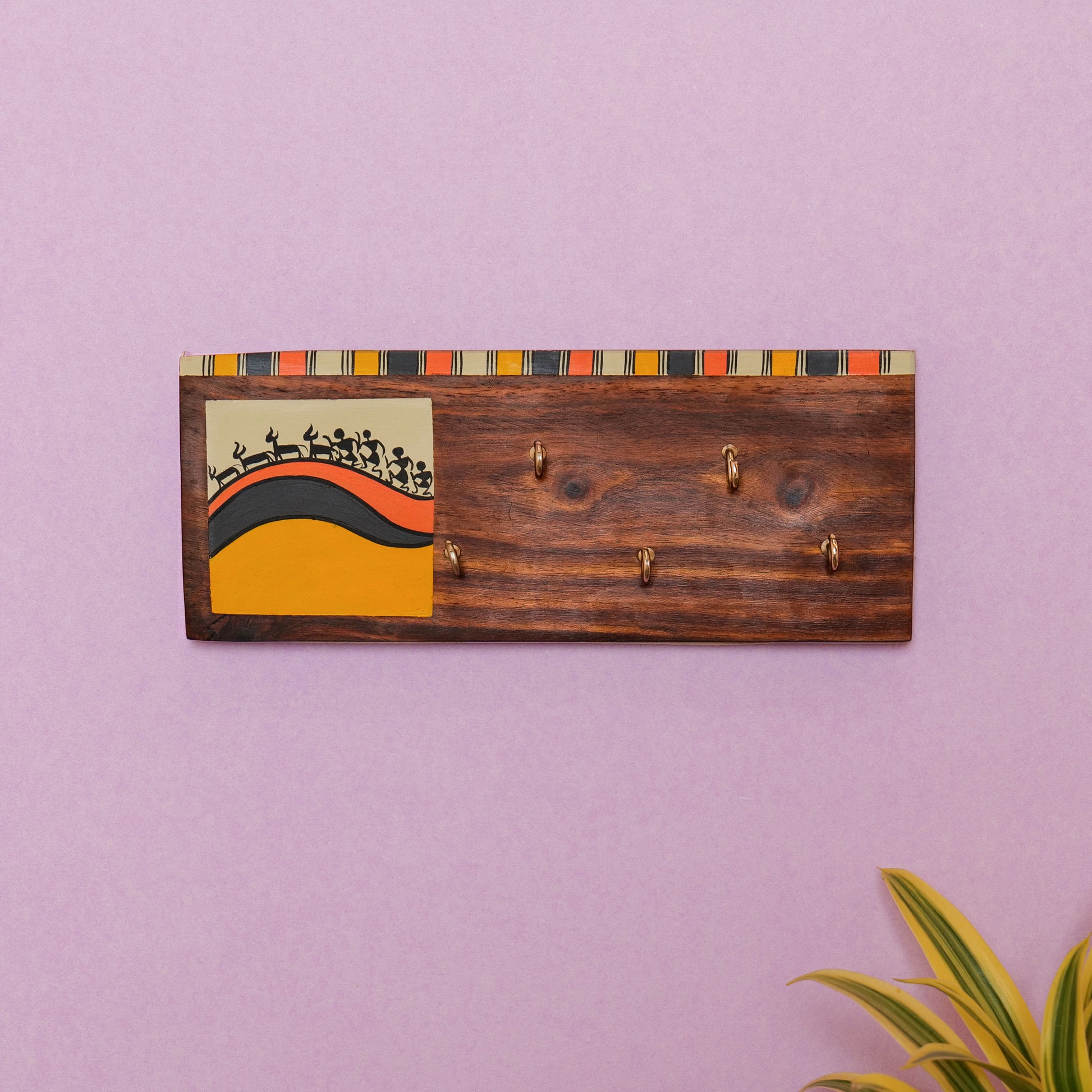 'Warli' Handcrafted Wooden Key Holder For Home Décor