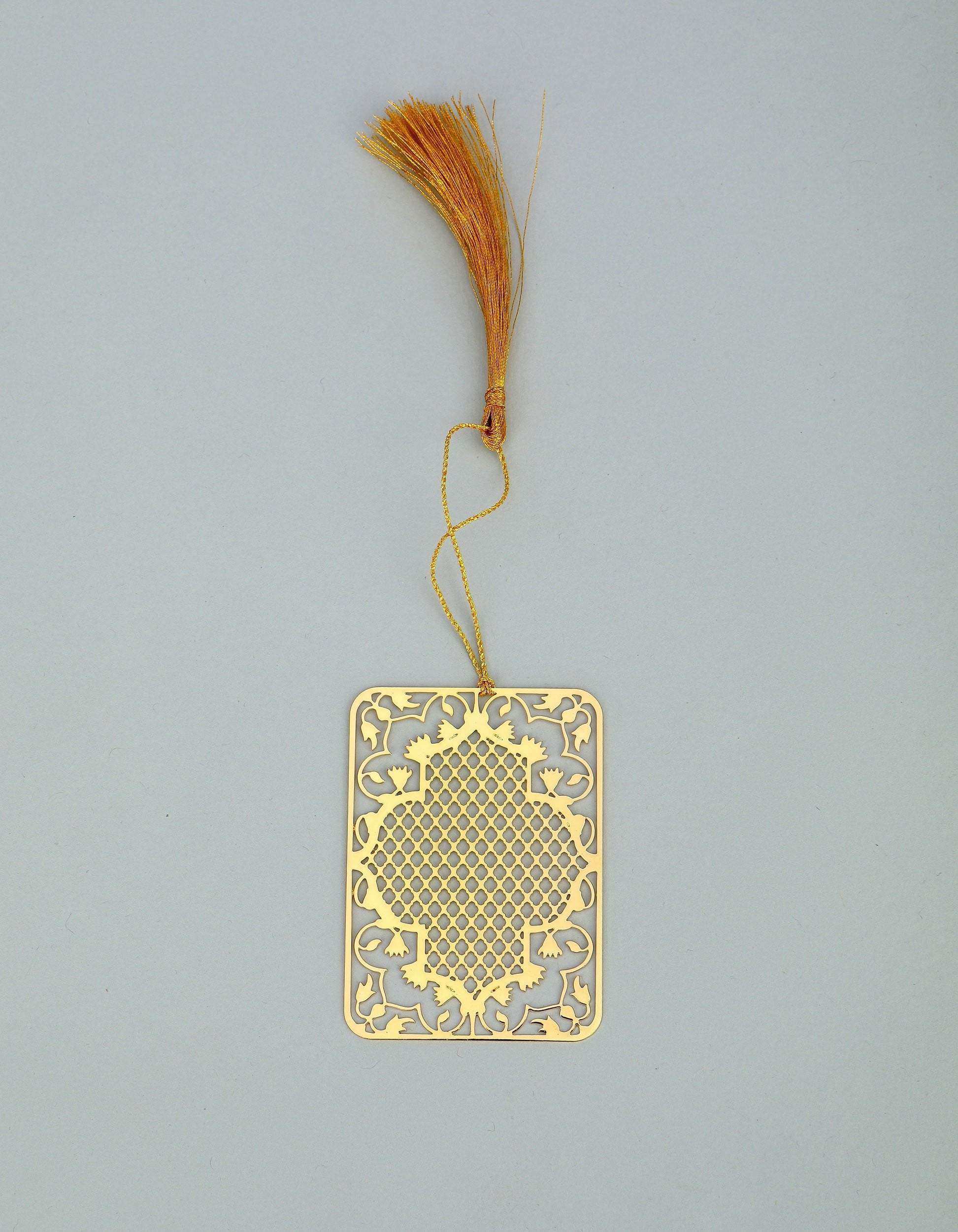 Ornamental Taj Golden Brass Metal Bookmark with Golden Tassel - artystagallery